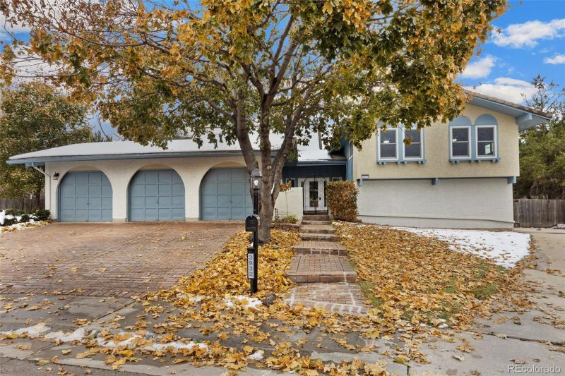 3932 S Wisteria Ct, Denver, CO 80237