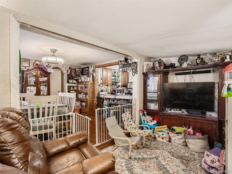 7410 Oneida St, Commerce City, CO 80022