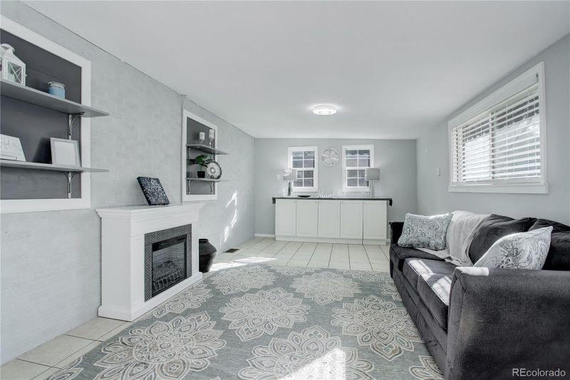 745 S Decatur St, Denver, CO 80219