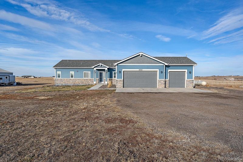 34261 E 141st Ct, Hudson, CO 80642