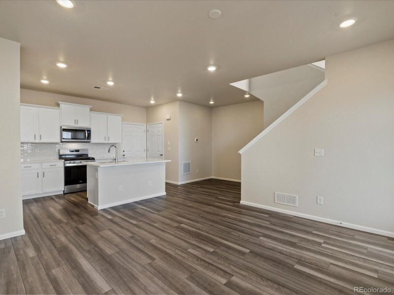 6380 N Lisbon St, Aurora, CO 80019