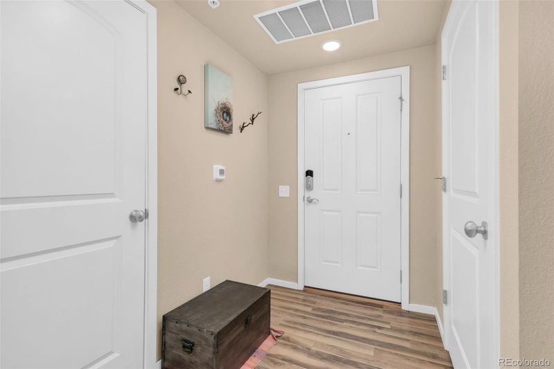 2980 Kincaid Dr #201, Loveland, CO 80538