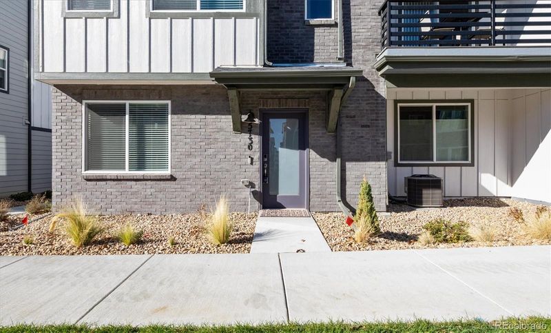 5730 Vivian St, Arvada, CO 80002