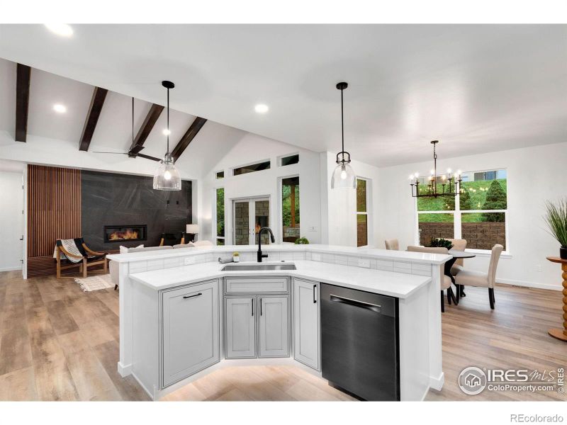 5308 Fox Hollow Ct, Loveland, CO 80537