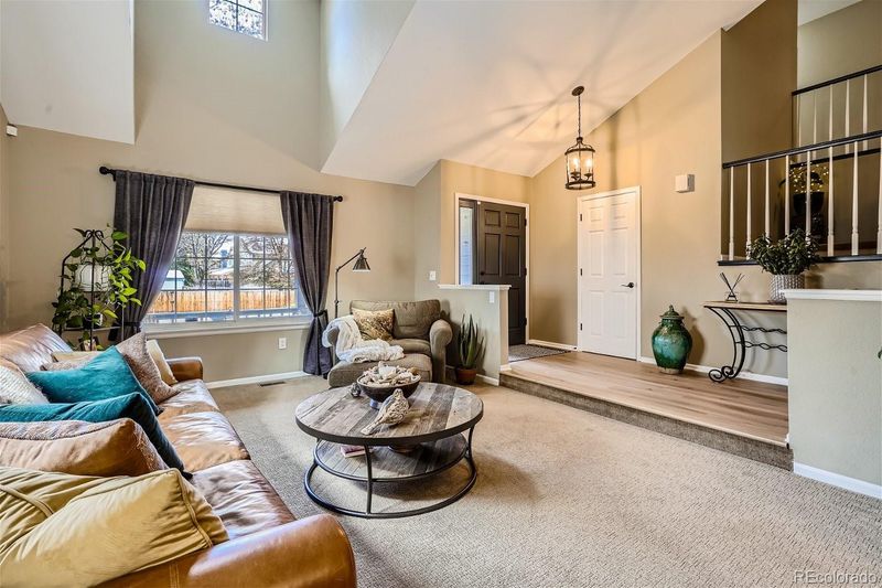 6020 W Iliff Dr, Lakewood, CO 80227