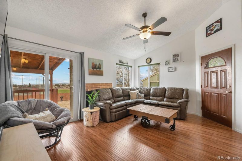 2270 Ambleside Dr, Colorado Springs, CO 80915