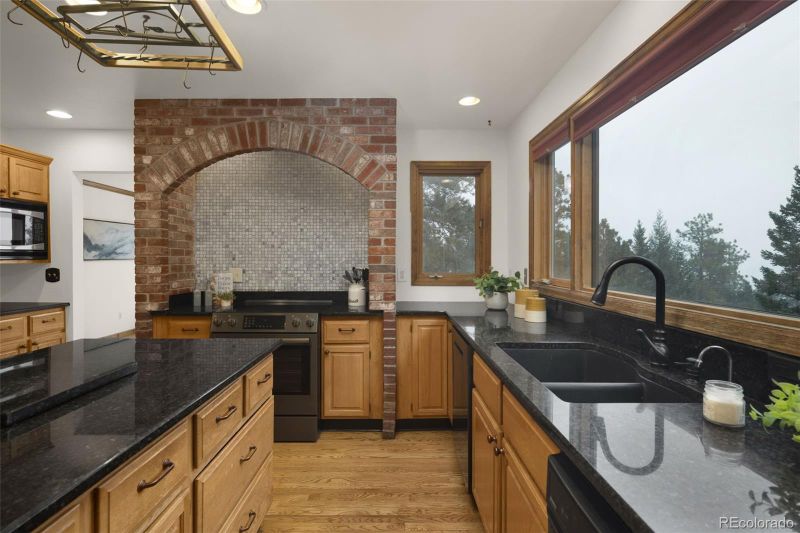 7220 S Andrea Ln, Morrison, CO 80465