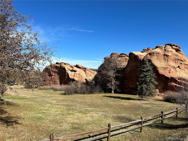 6431 Crestbrook Dr, Morrison, CO 80465