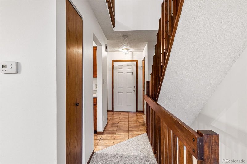 834 S Joplin Cir, Aurora, CO 80017