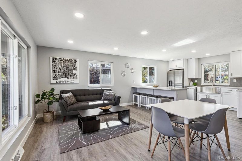 5764 W Elmhurst Dr, Littleton, CO 80128
