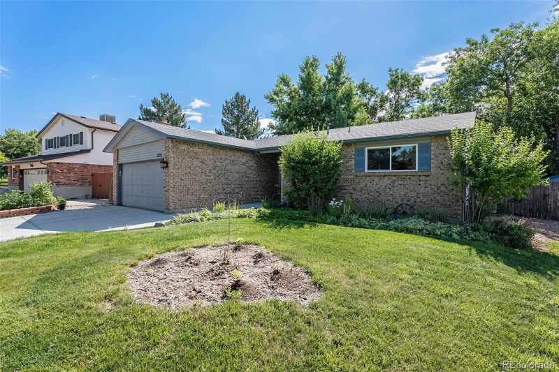 7370 Alkire Ct, Arvada, CO 80005