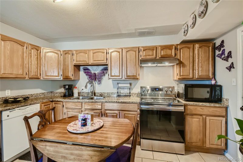 2081 E 88th Ave, Thornton, CO 80228