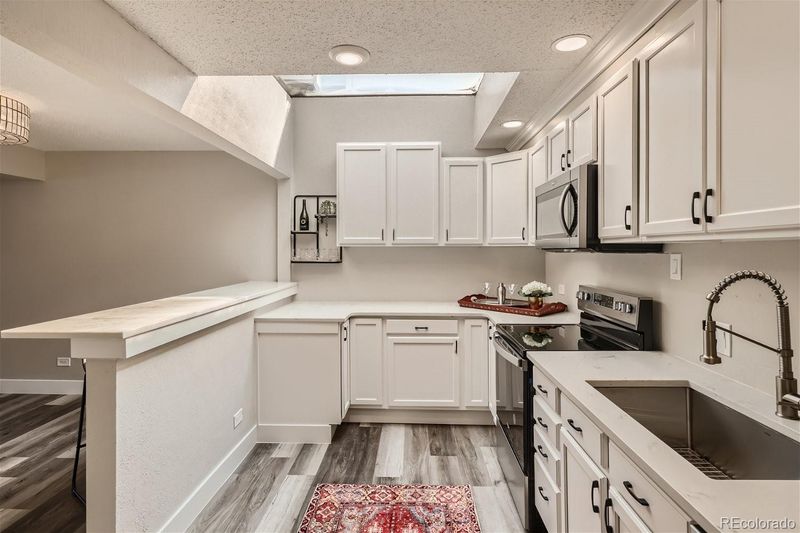 2803 S Locust St, Denver, CO 80222
