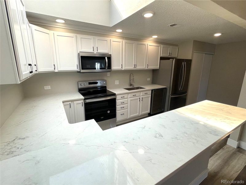 2803 S Locust St, Denver, CO 80222