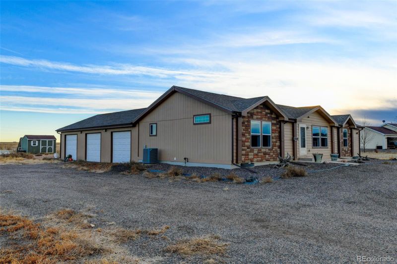 33878 E 139th Ct, Hudson, CO 80642