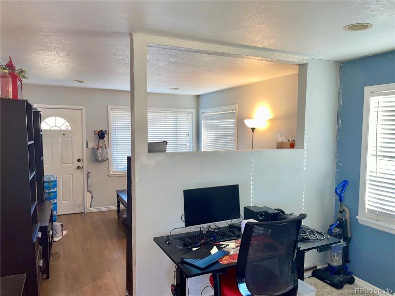 345 S Lewis St, Lakewood, CO 80226