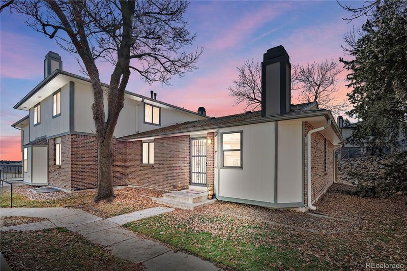 1725 S Allison St #A, Lakewood, CO 80232