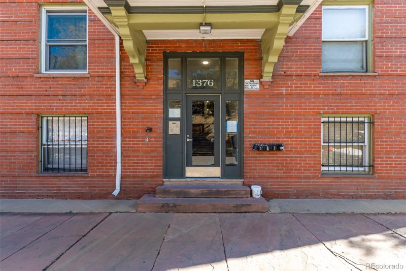 1376 Pearl St #B2, Denver, CO 80203