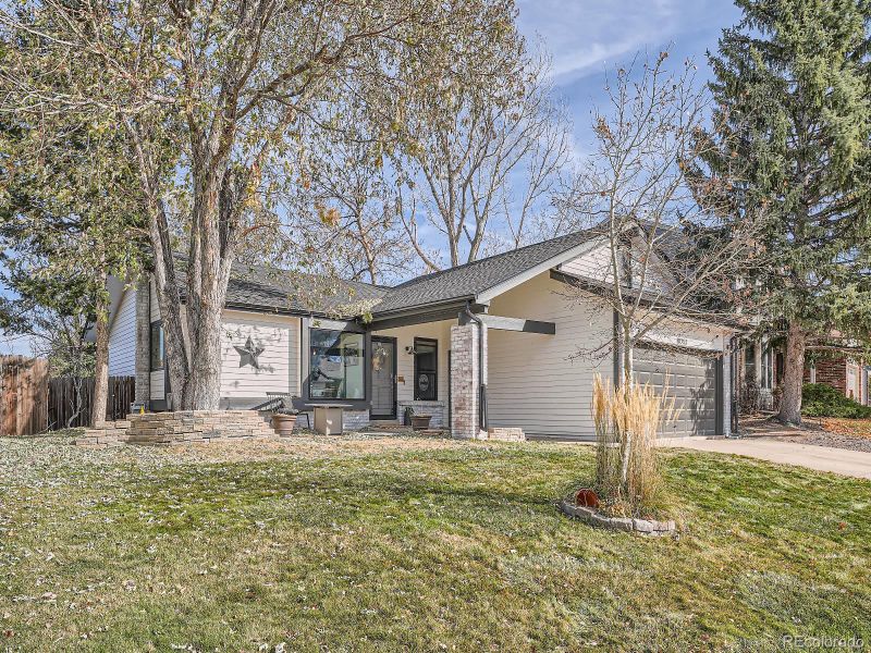 18253 E Crestridge Dr, Centennial, CO 80015