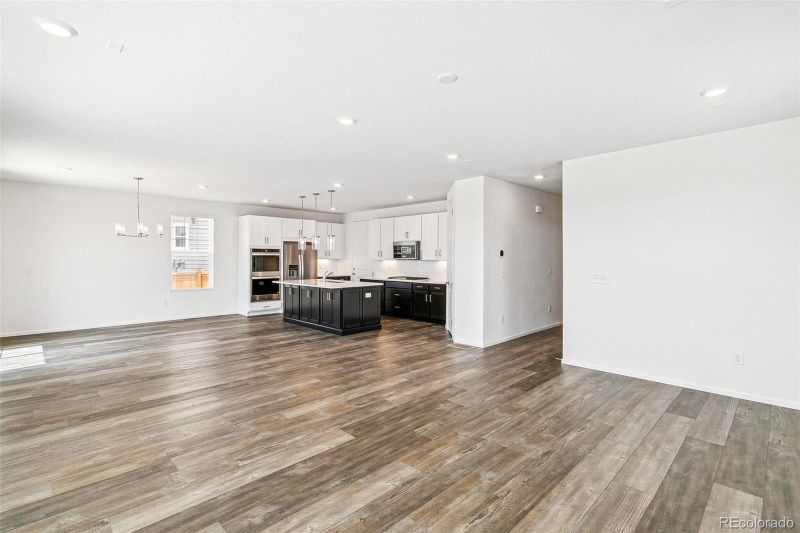 5924 E 154th Pl, Thornton, CO 80602