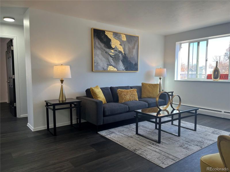 909 S Pearl St #201, Denver, CO 80209