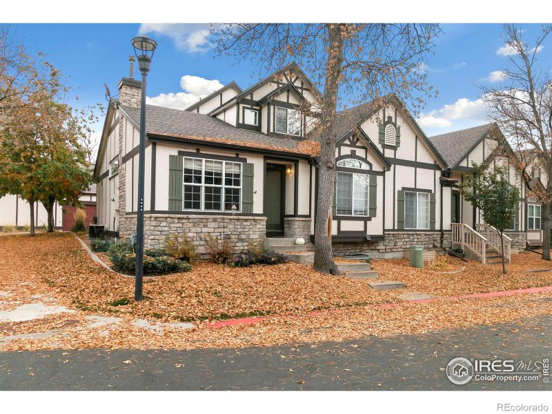 1686 Foxbrook Way, Fort Collins, CO 80526