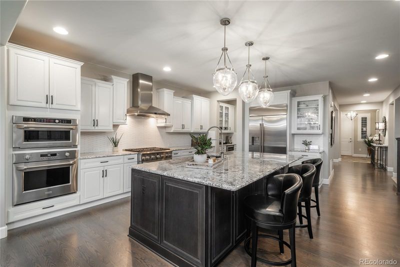 10809 Greycliffe Dr, Highlands Ranch, CO 80126