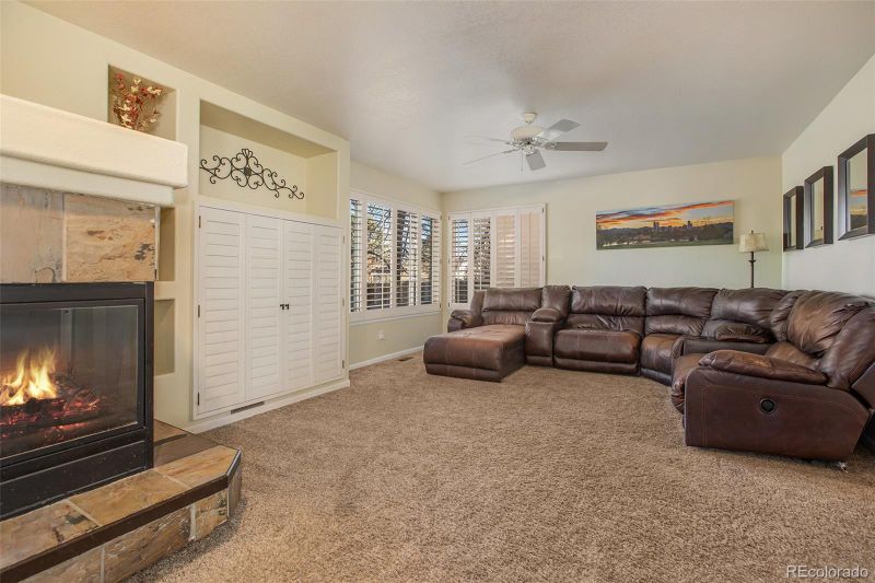 6241 Shea Pl, Highlands Ranch, CO 80130