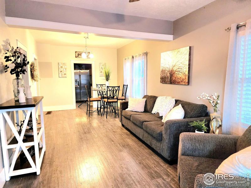 429 E 10th St, Loveland, CO 80537