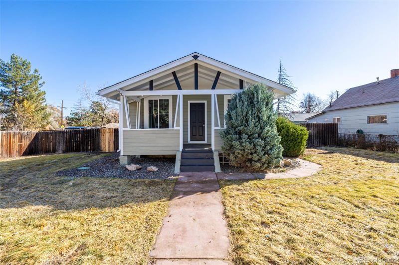 162 Newton St, Denver, CO 80219