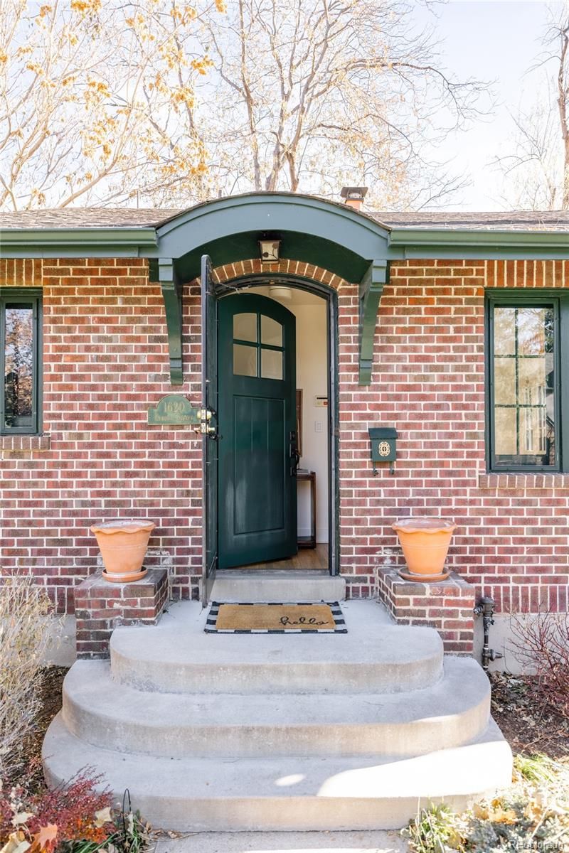 1620 Eudora St, Denver, CO 80220