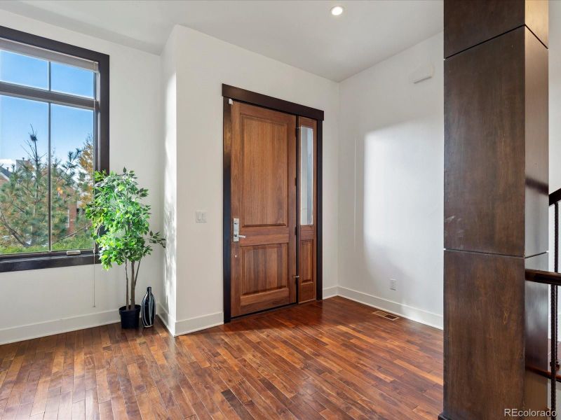 348 Garfield St, Denver, CO 80206