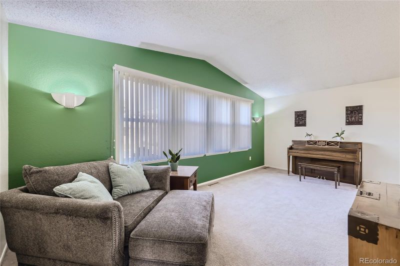 9274 W 92nd Ave, Westminster, CO 80021
