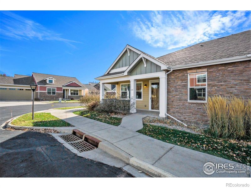 4751 Pleasant Oak Dr, Fort Collins, CO 80525