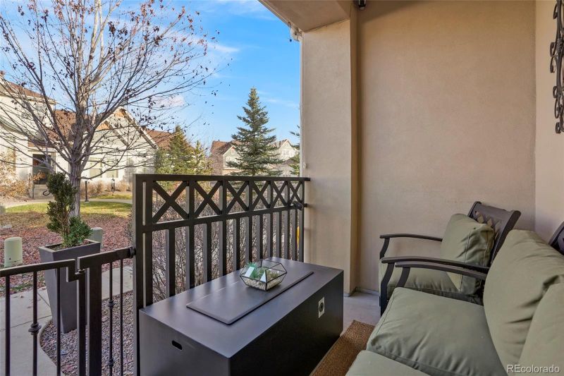 9781 W Indore Dr, Littleton, CO 80128