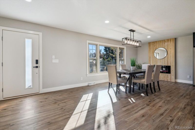 7017 S Davies St, Littleton, CO 80120
