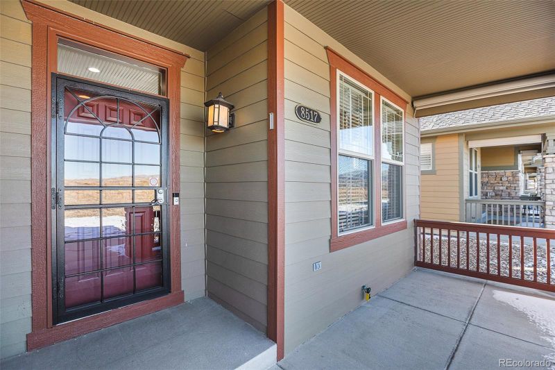 8517 W Quarles Pl, Littleton, CO 80128