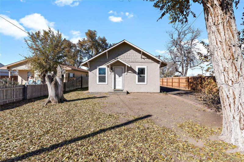 8321 Brighton Rd, Commerce City, CO 80022