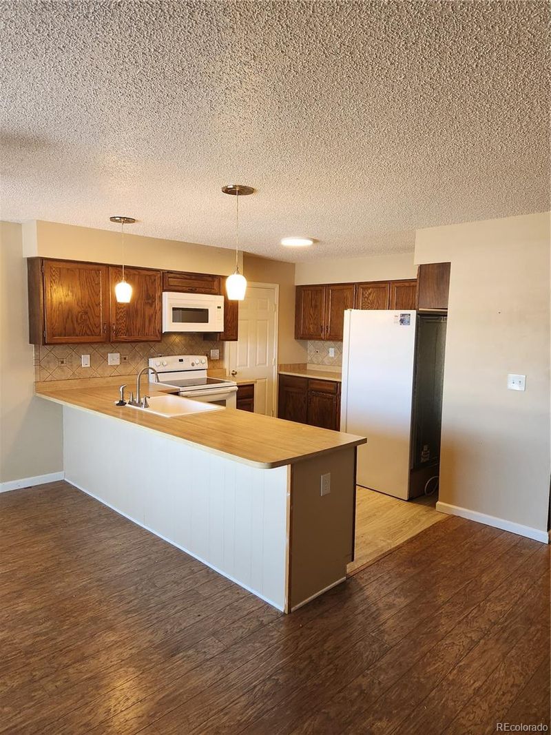 2065 S Pagosa St, Aurora, CO 80013