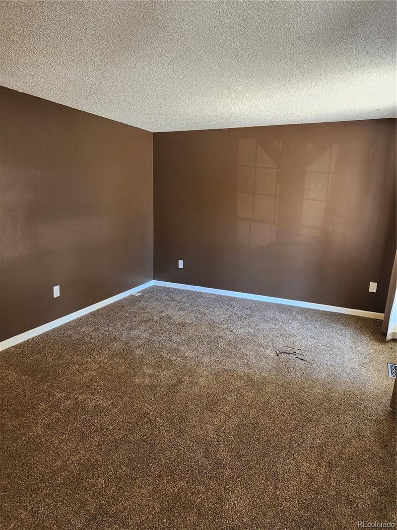 2065 S Pagosa St, Aurora, CO 80013
