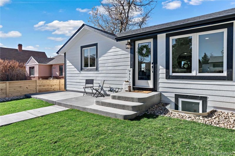 1951 S Fox St, Denver, CO 80223