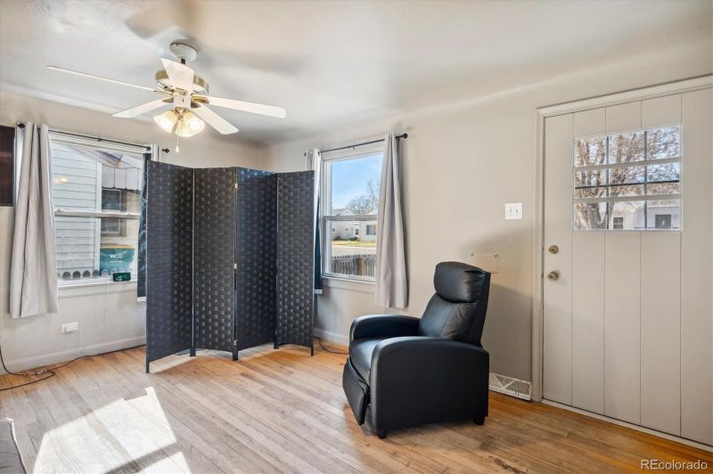 4230 S Pennsylvania St, Englewood, CO 80113