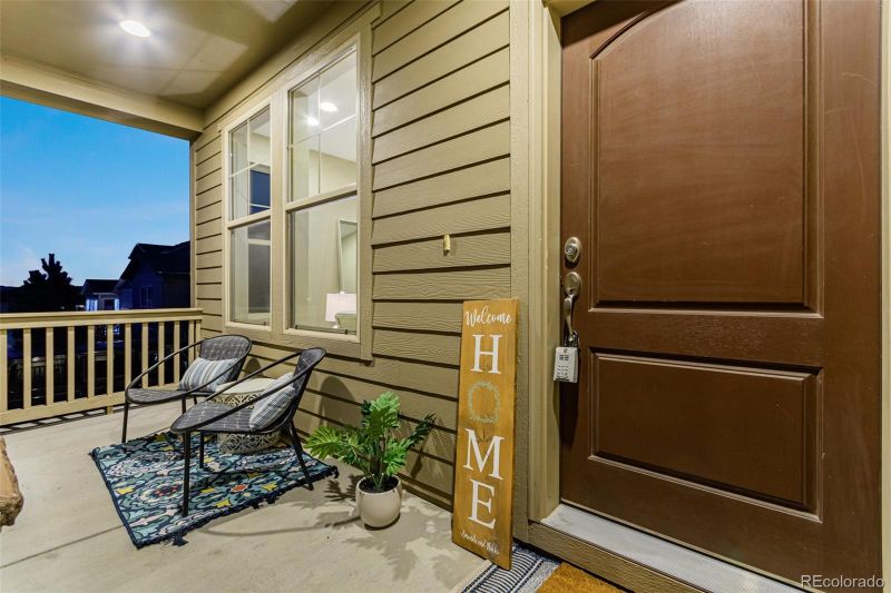 9526 Loveland Way, Arvada, CO 80007