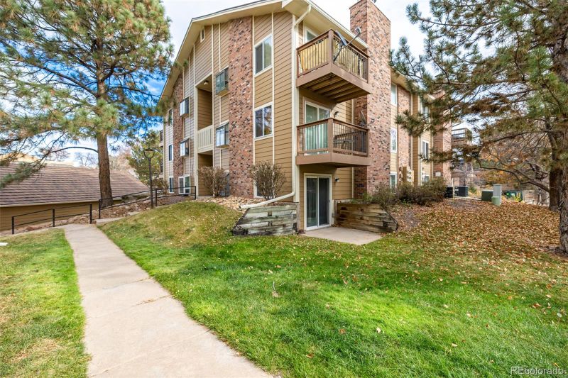 3051 S Ursula Cir #301, Aurora, CO 80014
