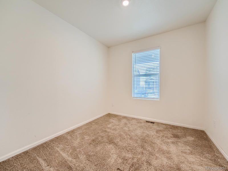 47355 Lilac Ave, Bennett, CO 80102