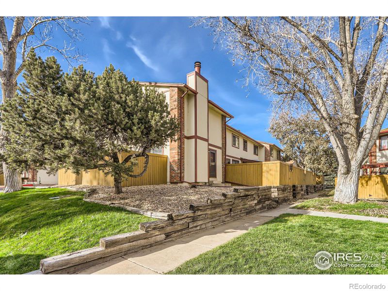 2027 W 102nd Ave, Thornton, CO 80260