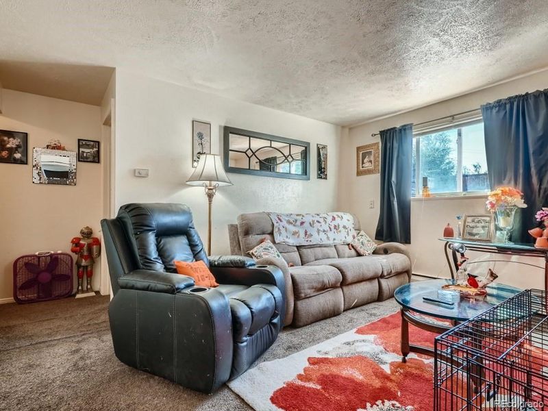 6732 W 51st Ave, Arvada, CO 80002