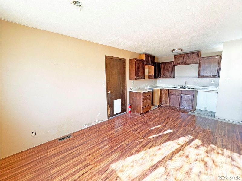 246 E Rangely Ave, Rangely, CO 81648