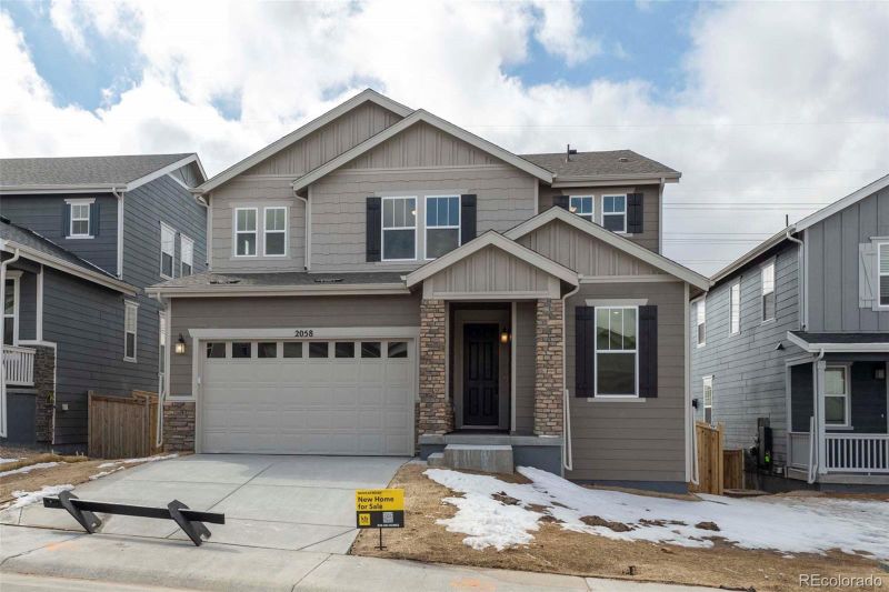 2058 Peachleaf Loop, Castle Rock, CO 80108