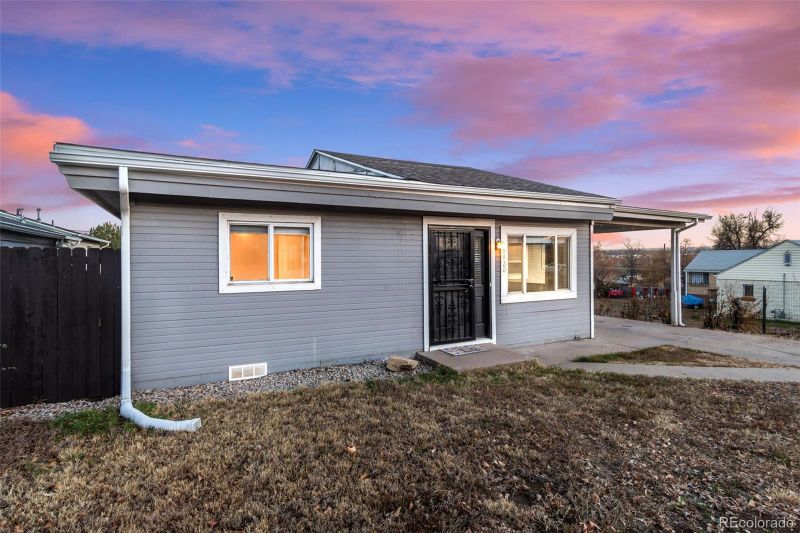 3420 S Canosa Ct, Englewood, CO 80110